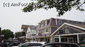 [P03] Oak Bluffs (Martha' s Wineyard), strada comercială » foto by DanCld
 - 
<span class="allrVoted glyphicon glyphicon-heart hidden" id="av1102015"></span>
<a class="m-l-10 hidden" id="sv1102015" onclick="voting_Foto_DelVot(,1102015,8408)" role="button">șterge vot <span class="glyphicon glyphicon-remove"></span></a>
<a id="v91102015" class=" c-red"  onclick="voting_Foto_SetVot(1102015)" role="button"><span class="glyphicon glyphicon-heart-empty"></span> <b>LIKE</b> = Votează poza</a> <img class="hidden"  id="f1102015W9" src="/imagini/loader.gif" border="0" /><span class="AjErrMes hidden" id="e1102015ErM"></span>