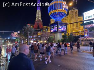 [P09] Las Vegas in the night. » foto by Dănuț.Albu
 - 
<span class="allrVoted glyphicon glyphicon-heart hidden" id="av1372147"></span>
<a class="m-l-10 hidden" id="sv1372147" onclick="voting_Foto_DelVot(,1372147,8408)" role="button">șterge vot <span class="glyphicon glyphicon-remove"></span></a>
<a id="v91372147" class=" c-red"  onclick="voting_Foto_SetVot(1372147)" role="button"><span class="glyphicon glyphicon-heart-empty"></span> <b>LIKE</b> = Votează poza</a> <img class="hidden"  id="f1372147W9" src="/imagini/loader.gif" border="0" /><span class="AjErrMes hidden" id="e1372147ErM"></span>