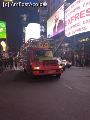 [P08] la pas prin NYC » foto by robert
 - 
<span class="allrVoted glyphicon glyphicon-heart hidden" id="av1150099"></span>
<a class="m-l-10 hidden" id="sv1150099" onclick="voting_Foto_DelVot(,1150099,8408)" role="button">șterge vot <span class="glyphicon glyphicon-remove"></span></a>
<a id="v91150099" class=" c-red"  onclick="voting_Foto_SetVot(1150099)" role="button"><span class="glyphicon glyphicon-heart-empty"></span> <b>LIKE</b> = Votează poza</a> <img class="hidden"  id="f1150099W9" src="/imagini/loader.gif" border="0" /><span class="AjErrMes hidden" id="e1150099ErM"></span>
