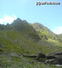 [P12] Cativa oameni incercau sa urce pe munte. Eu nu m-am aventurat, marturisesc! » foto by Ellada_sagapo
 - 
<span class="allrVoted glyphicon glyphicon-heart hidden" id="av154302"></span>
<a class="m-l-10 hidden" id="sv154302" onclick="voting_Foto_DelVot(,154302,8419)" role="button">șterge vot <span class="glyphicon glyphicon-remove"></span></a>
<a id="v9154302" class=" c-red"  onclick="voting_Foto_SetVot(154302)" role="button"><span class="glyphicon glyphicon-heart-empty"></span> <b>LIKE</b> = Votează poza</a> <img class="hidden"  id="f154302W9" src="/imagini/loader.gif" border="0" /><span class="AjErrMes hidden" id="e154302ErM"></span>