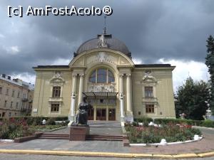 [P05] Teatrul.  » foto by Radix7
 - 
<span class="allrVoted glyphicon glyphicon-heart hidden" id="av1101796"></span>
<a class="m-l-10 hidden" id="sv1101796" onclick="voting_Foto_DelVot(,1101796,8421)" role="button">șterge vot <span class="glyphicon glyphicon-remove"></span></a>
<a id="v91101796" class=" c-red"  onclick="voting_Foto_SetVot(1101796)" role="button"><span class="glyphicon glyphicon-heart-empty"></span> <b>LIKE</b> = Votează poza</a> <img class="hidden"  id="f1101796W9" src="/imagini/loader.gif" border="0" /><span class="AjErrMes hidden" id="e1101796ErM"></span>