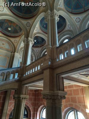 [P61] Cernăuți, Universitatea Națională „Iuri Fedkovici”, Rectoratul, Scara monumentală, urcăm la etaj... » foto by mprofeanu
 - 
<span class="allrVoted glyphicon glyphicon-heart hidden" id="av1507653"></span>
<a class="m-l-10 hidden" id="sv1507653" onclick="voting_Foto_DelVot(,1507653,8421)" role="button">șterge vot <span class="glyphicon glyphicon-remove"></span></a>
<a id="v91507653" class=" c-red"  onclick="voting_Foto_SetVot(1507653)" role="button"><span class="glyphicon glyphicon-heart-empty"></span> <b>LIKE</b> = Votează poza</a> <img class="hidden"  id="f1507653W9" src="/imagini/loader.gif" border="0" /><span class="AjErrMes hidden" id="e1507653ErM"></span>