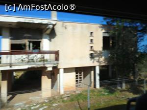 [P30] Varosha, foto din mersul autocarului, nu se poate opri! » foto by Radix7
 - 
<span class="allrVoted glyphicon glyphicon-heart hidden" id="av1482096"></span>
<a class="m-l-10 hidden" id="sv1482096" onclick="voting_Foto_DelVot(,1482096,8430)" role="button">șterge vot <span class="glyphicon glyphicon-remove"></span></a>
<a id="v91482096" class=" c-red"  onclick="voting_Foto_SetVot(1482096)" role="button"><span class="glyphicon glyphicon-heart-empty"></span> <b>LIKE</b> = Votează poza</a> <img class="hidden"  id="f1482096W9" src="/imagini/loader.gif" border="0" /><span class="AjErrMes hidden" id="e1482096ErM"></span>