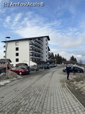 [P05] Hotel Bucegi » foto by krisstinna
 - 
<span class="allrVoted glyphicon glyphicon-heart hidden" id="av1391203"></span>
<a class="m-l-10 hidden" id="sv1391203" onclick="voting_Foto_DelVot(,1391203,8443)" role="button">șterge vot <span class="glyphicon glyphicon-remove"></span></a>
<a id="v91391203" class=" c-red"  onclick="voting_Foto_SetVot(1391203)" role="button"><span class="glyphicon glyphicon-heart-empty"></span> <b>LIKE</b> = Votează poza</a> <img class="hidden"  id="f1391203W9" src="/imagini/loader.gif" border="0" /><span class="AjErrMes hidden" id="e1391203ErM"></span>