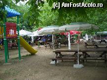 [P01] Terasa daca se poate spune asa, unde am luat micul dejun in Edirne » foto by fanespoitorul
 - 
<span class="allrVoted glyphicon glyphicon-heart hidden" id="av319774"></span>
<a class="m-l-10 hidden" id="sv319774" onclick="voting_Foto_DelVot(,319774,8444)" role="button">șterge vot <span class="glyphicon glyphicon-remove"></span></a>
<a id="v9319774" class=" c-red"  onclick="voting_Foto_SetVot(319774)" role="button"><span class="glyphicon glyphicon-heart-empty"></span> <b>LIKE</b> = Votează poza</a> <img class="hidden"  id="f319774W9" src="/imagini/loader.gif" border="0" /><span class="AjErrMes hidden" id="e319774ErM"></span>