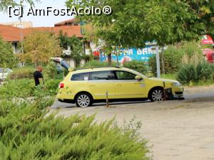 [P07] taximetristul care ia 35 de leva pe 5km, 30 de fapt dar cum nu avea marunt...  » foto by andrei
 - 
<span class="allrVoted glyphicon glyphicon-heart hidden" id="av1106185"></span>
<a class="m-l-10 hidden" id="sv1106185" onclick="voting_Foto_DelVot(,1106185,8448)" role="button">șterge vot <span class="glyphicon glyphicon-remove"></span></a>
<a id="v91106185" class=" c-red"  onclick="voting_Foto_SetVot(1106185)" role="button"><span class="glyphicon glyphicon-heart-empty"></span> <b>LIKE</b> = Votează poza</a> <img class="hidden"  id="f1106185W9" src="/imagini/loader.gif" border="0" /><span class="AjErrMes hidden" id="e1106185ErM"></span>