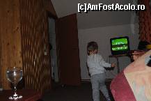 [P01] Copilul dansa in living, era asa de spatios ca avea loc sa se desfasoare » foto by droniucm
 - 
<span class="allrVoted glyphicon glyphicon-heart hidden" id="av182652"></span>
<a class="m-l-10 hidden" id="sv182652" onclick="voting_Foto_DelVot(,182652,8449)" role="button">șterge vot <span class="glyphicon glyphicon-remove"></span></a>
<a id="v9182652" class=" c-red"  onclick="voting_Foto_SetVot(182652)" role="button"><span class="glyphicon glyphicon-heart-empty"></span> <b>LIKE</b> = Votează poza</a> <img class="hidden"  id="f182652W9" src="/imagini/loader.gif" border="0" /><span class="AjErrMes hidden" id="e182652ErM"></span>