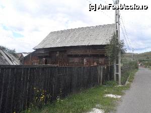 [P19] drumul prin satul Moglăneşti spre mănăstirea Doamnei » foto by grecudoina
 - 
<span class="allrVoted glyphicon glyphicon-heart hidden" id="av465927"></span>
<a class="m-l-10 hidden" id="sv465927" onclick="voting_Foto_DelVot(,465927,8452)" role="button">șterge vot <span class="glyphicon glyphicon-remove"></span></a>
<a id="v9465927" class=" c-red"  onclick="voting_Foto_SetVot(465927)" role="button"><span class="glyphicon glyphicon-heart-empty"></span> <b>LIKE</b> = Votează poza</a> <img class="hidden"  id="f465927W9" src="/imagini/loader.gif" border="0" /><span class="AjErrMes hidden" id="e465927ErM"></span>