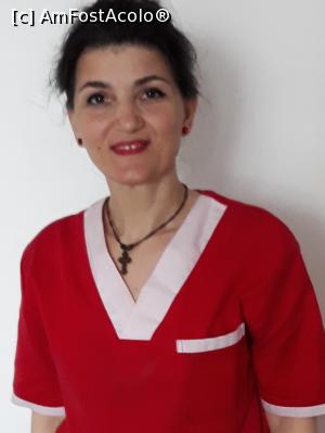 [P03] Iuliana - un profesionist de exceptie in tehnica masajului de recuperare.  » foto by mateic <span class="label label-default labelC_thin small">NEVOTABILĂ</span>