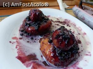 [P12] Papanasi cu dulceata de visine » foto by fredutza
 - 
<span class="allrVoted glyphicon glyphicon-heart hidden" id="av902461"></span>
<a class="m-l-10 hidden" id="sv902461" onclick="voting_Foto_DelVot(,902461,8478)" role="button">șterge vot <span class="glyphicon glyphicon-remove"></span></a>
<a id="v9902461" class=" c-red"  onclick="voting_Foto_SetVot(902461)" role="button"><span class="glyphicon glyphicon-heart-empty"></span> <b>LIKE</b> = Votează poza</a> <img class="hidden"  id="f902461W9" src="/imagini/loader.gif" border="0" /><span class="AjErrMes hidden" id="e902461ErM"></span>