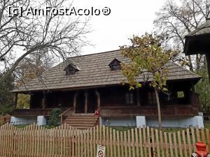 [P02] Muzeul Satului Bucuresti.Casa din Sant,Bistrita Nasaud. » foto by Floria
 - 
<span class="allrVoted glyphicon glyphicon-heart hidden" id="av1218569"></span>
<a class="m-l-10 hidden" id="sv1218569" onclick="voting_Foto_DelVot(,1218569,8488)" role="button">șterge vot <span class="glyphicon glyphicon-remove"></span></a>
<a id="v91218569" class=" c-red"  onclick="voting_Foto_SetVot(1218569)" role="button"><span class="glyphicon glyphicon-heart-empty"></span> <b>LIKE</b> = Votează poza</a> <img class="hidden"  id="f1218569W9" src="/imagini/loader.gif" border="0" /><span class="AjErrMes hidden" id="e1218569ErM"></span>