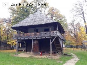 [P21] Muzeul Satului Bucuresti.Casa din Curtisoara-Gorj. » foto by Floria
 - 
<span class="allrVoted glyphicon glyphicon-heart hidden" id="av1218588"></span>
<a class="m-l-10 hidden" id="sv1218588" onclick="voting_Foto_DelVot(,1218588,8488)" role="button">șterge vot <span class="glyphicon glyphicon-remove"></span></a>
<a id="v91218588" class=" c-red"  onclick="voting_Foto_SetVot(1218588)" role="button"><span class="glyphicon glyphicon-heart-empty"></span> <b>LIKE</b> = Votează poza</a> <img class="hidden"  id="f1218588W9" src="/imagini/loader.gif" border="0" /><span class="AjErrMes hidden" id="e1218588ErM"></span>