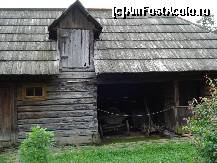 [P18] Bucuresti - Muzeul satului - gospodarie din Fundu Moldovei , ju.Suceava » foto by Diaura*
 - 
<span class="allrVoted glyphicon glyphicon-heart hidden" id="av321773"></span>
<a class="m-l-10 hidden" id="sv321773" onclick="voting_Foto_DelVot(,321773,8488)" role="button">șterge vot <span class="glyphicon glyphicon-remove"></span></a>
<a id="v9321773" class=" c-red"  onclick="voting_Foto_SetVot(321773)" role="button"><span class="glyphicon glyphicon-heart-empty"></span> <b>LIKE</b> = Votează poza</a> <img class="hidden"  id="f321773W9" src="/imagini/loader.gif" border="0" /><span class="AjErrMes hidden" id="e321773ErM"></span>