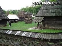 [P32] Bucuresti - Muzeul satului - gospodarie din 1775, din Berbesti, Maramures. » foto by Diaura*
 - 
<span class="allrVoted glyphicon glyphicon-heart hidden" id="av321796"></span>
<a class="m-l-10 hidden" id="sv321796" onclick="voting_Foto_DelVot(,321796,8488)" role="button">șterge vot <span class="glyphicon glyphicon-remove"></span></a>
<a id="v9321796" class=" c-red"  onclick="voting_Foto_SetVot(321796)" role="button"><span class="glyphicon glyphicon-heart-empty"></span> <b>LIKE</b> = Votează poza</a> <img class="hidden"  id="f321796W9" src="/imagini/loader.gif" border="0" /><span class="AjErrMes hidden" id="e321796ErM"></span>