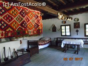 [P25] Gospodărie Ieud, Maramureș - interiorul casei camera mare » foto by Mitica49
 - 
<span class="allrVoted glyphicon glyphicon-heart hidden" id="av941026"></span>
<a class="m-l-10 hidden" id="sv941026" onclick="voting_Foto_DelVot(,941026,8488)" role="button">șterge vot <span class="glyphicon glyphicon-remove"></span></a>
<a id="v9941026" class=" c-red"  onclick="voting_Foto_SetVot(941026)" role="button"><span class="glyphicon glyphicon-heart-empty"></span> <b>LIKE</b> = Votează poza</a> <img class="hidden"  id="f941026W9" src="/imagini/loader.gif" border="0" /><span class="AjErrMes hidden" id="e941026ErM"></span>