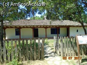 [P32] Casă din Ostrov, Constanța » foto by Mitica49
 - 
<span class="allrVoted glyphicon glyphicon-heart hidden" id="av941040"></span>
<a class="m-l-10 hidden" id="sv941040" onclick="voting_Foto_DelVot(,941040,8488)" role="button">șterge vot <span class="glyphicon glyphicon-remove"></span></a>
<a id="v9941040" class=" c-red"  onclick="voting_Foto_SetVot(941040)" role="button"><span class="glyphicon glyphicon-heart-empty"></span> <b>LIKE</b> = Votează poza</a> <img class="hidden"  id="f941040W9" src="/imagini/loader.gif" border="0" /><span class="AjErrMes hidden" id="e941040ErM"></span>