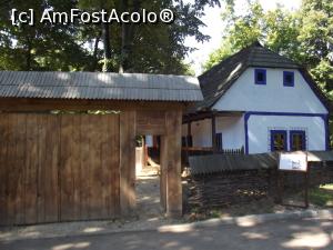 [P42] Muzeul Satului - Gospodarie sec XIX, Campanii de Sus, Bihor » foto by mishu
 - 
<span class="allrVoted glyphicon glyphicon-heart hidden" id="av803390"></span>
<a class="m-l-10 hidden" id="sv803390" onclick="voting_Foto_DelVot(,803390,8488)" role="button">șterge vot <span class="glyphicon glyphicon-remove"></span></a>
<a id="v9803390" class=" c-red"  onclick="voting_Foto_SetVot(803390)" role="button"><span class="glyphicon glyphicon-heart-empty"></span> <b>LIKE</b> = Votează poza</a> <img class="hidden"  id="f803390W9" src="/imagini/loader.gif" border="0" /><span class="AjErrMes hidden" id="e803390ErM"></span>