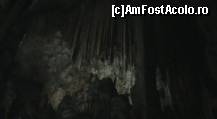 [P13] 12. De aici s-a prăbușit o stalactită.  » foto by msnd
 - 
<span class="allrVoted glyphicon glyphicon-heart hidden" id="av499226"></span>
<a class="m-l-10 hidden" id="sv499226" onclick="voting_Foto_DelVot(,499226,8504)" role="button">șterge vot <span class="glyphicon glyphicon-remove"></span></a>
<a id="v9499226" class=" c-red"  onclick="voting_Foto_SetVot(499226)" role="button"><span class="glyphicon glyphicon-heart-empty"></span> <b>LIKE</b> = Votează poza</a> <img class="hidden"  id="f499226W9" src="/imagini/loader.gif" border="0" /><span class="AjErrMes hidden" id="e499226ErM"></span>