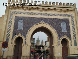 [P26] <strong>Bab Boujloud</strong> (Poarta albastra), construita de administratia coloniala franceza in 1913 pentru a servi drept intrare in orasul vechi. » foto by geani anto
 - 
<span class="allrVoted glyphicon glyphicon-heart hidden" id="av1302762"></span>
<a class="m-l-10 hidden" id="sv1302762" onclick="voting_Foto_DelVot(,1302762,8506)" role="button">șterge vot <span class="glyphicon glyphicon-remove"></span></a>
<a id="v91302762" class=" c-red"  onclick="voting_Foto_SetVot(1302762)" role="button"><span class="glyphicon glyphicon-heart-empty"></span> <b>LIKE</b> = Votează poza</a> <img class="hidden"  id="f1302762W9" src="/imagini/loader.gif" border="0" /><span class="AjErrMes hidden" id="e1302762ErM"></span>