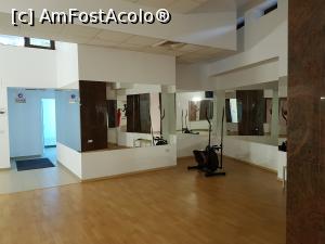 [P15] Zona de fitness a hotelului.  » foto by Floryn81
 - 
<span class="allrVoted glyphicon glyphicon-heart hidden" id="av1127846"></span>
<a class="m-l-10 hidden" id="sv1127846" onclick="voting_Foto_DelVot(,1127846,8514)" role="button">șterge vot <span class="glyphicon glyphicon-remove"></span></a>
<a id="v91127846" class=" c-red"  onclick="voting_Foto_SetVot(1127846)" role="button"><span class="glyphicon glyphicon-heart-empty"></span> <b>LIKE</b> = Votează poza</a> <img class="hidden"  id="f1127846W9" src="/imagini/loader.gif" border="0" /><span class="AjErrMes hidden" id="e1127846ErM"></span>