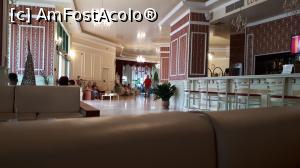 [P01] Receptie hotel » foto by cosmindaniel
 - 
<span class="allrVoted glyphicon glyphicon-heart hidden" id="av990630"></span>
<a class="m-l-10 hidden" id="sv990630" onclick="voting_Foto_DelVot(,990630,8523)" role="button">șterge vot <span class="glyphicon glyphicon-remove"></span></a>
<a id="v9990630" class=" c-red"  onclick="voting_Foto_SetVot(990630)" role="button"><span class="glyphicon glyphicon-heart-empty"></span> <b>LIKE</b> = Votează poza</a> <img class="hidden"  id="f990630W9" src="/imagini/loader.gif" border="0" /><span class="AjErrMes hidden" id="e990630ErM"></span>