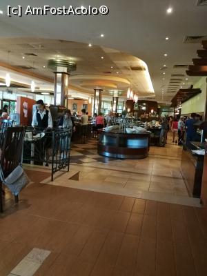 [P07] Restaurant » foto by aleLuca
 - 
<span class="allrVoted glyphicon glyphicon-heart hidden" id="av1106114"></span>
<a class="m-l-10 hidden" id="sv1106114" onclick="voting_Foto_DelVot(,1106114,8536)" role="button">șterge vot <span class="glyphicon glyphicon-remove"></span></a>
<a id="v91106114" class=" c-red"  onclick="voting_Foto_SetVot(1106114)" role="button"><span class="glyphicon glyphicon-heart-empty"></span> <b>LIKE</b> = Votează poza</a> <img class="hidden"  id="f1106114W9" src="/imagini/loader.gif" border="0" /><span class="AjErrMes hidden" id="e1106114ErM"></span>