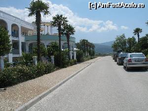 [P13] straduta care separa hotelul de plaja » foto by dany77
 - 
<span class="allrVoted glyphicon glyphicon-heart hidden" id="av533306"></span>
<a class="m-l-10 hidden" id="sv533306" onclick="voting_Foto_DelVot(,533306,8547)" role="button">șterge vot <span class="glyphicon glyphicon-remove"></span></a>
<a id="v9533306" class=" c-red"  onclick="voting_Foto_SetVot(533306)" role="button"><span class="glyphicon glyphicon-heart-empty"></span> <b>LIKE</b> = Votează poza</a> <img class="hidden"  id="f533306W9" src="/imagini/loader.gif" border="0" /><span class="AjErrMes hidden" id="e533306ErM"></span>