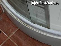 [P06] detaliu curatenie baie apartament » foto by florentin_dobre
 - 
<span class="allrVoted glyphicon glyphicon-heart hidden" id="av299118"></span>
<a class="m-l-10 hidden" id="sv299118" onclick="voting_Foto_DelVot(,299118,8551)" role="button">șterge vot <span class="glyphicon glyphicon-remove"></span></a>
<a id="v9299118" class=" c-red"  onclick="voting_Foto_SetVot(299118)" role="button"><span class="glyphicon glyphicon-heart-empty"></span> <b>LIKE</b> = Votează poza</a> <img class="hidden"  id="f299118W9" src="/imagini/loader.gif" border="0" /><span class="AjErrMes hidden" id="e299118ErM"></span>