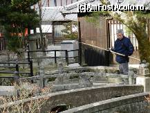 [P34] Pescuia ceva, dar nu stiu ce. Templul Kiyomizu-dera » foto by TraianS
 - 
<span class="allrVoted glyphicon glyphicon-heart hidden" id="av410896"></span>
<a class="m-l-10 hidden" id="sv410896" onclick="voting_Foto_DelVot(,410896,8571)" role="button">șterge vot <span class="glyphicon glyphicon-remove"></span></a>
<a id="v9410896" class=" c-red"  onclick="voting_Foto_SetVot(410896)" role="button"><span class="glyphicon glyphicon-heart-empty"></span> <b>LIKE</b> = Votează poza</a> <img class="hidden"  id="f410896W9" src="/imagini/loader.gif" border="0" /><span class="AjErrMes hidden" id="e410896ErM"></span>