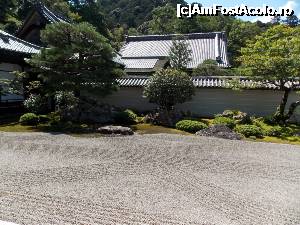 [P37] Kyoto, Templul Nanzenji, Grădina de Piatră, cea mai mare grădină din templu » foto by mprofeanu
 - 
<span class="allrVoted glyphicon glyphicon-heart hidden" id="av705386"></span>
<a class="m-l-10 hidden" id="sv705386" onclick="voting_Foto_DelVot(,705386,8571)" role="button">șterge vot <span class="glyphicon glyphicon-remove"></span></a>
<a id="v9705386" class=" c-red"  onclick="voting_Foto_SetVot(705386)" role="button"><span class="glyphicon glyphicon-heart-empty"></span> <b>LIKE</b> = Votează poza</a> <img class="hidden"  id="f705386W9" src="/imagini/loader.gif" border="0" /><span class="AjErrMes hidden" id="e705386ErM"></span>