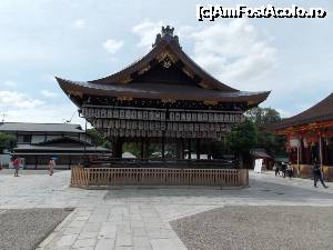 [P63] Kyoto, Altarul Yasaka, Estrada de Dans cu felinare » foto by mprofeanu
 - 
<span class="allrVoted glyphicon glyphicon-heart hidden" id="av705412"></span>
<a class="m-l-10 hidden" id="sv705412" onclick="voting_Foto_DelVot(,705412,8571)" role="button">șterge vot <span class="glyphicon glyphicon-remove"></span></a>
<a id="v9705412" class=" c-red"  onclick="voting_Foto_SetVot(705412)" role="button"><span class="glyphicon glyphicon-heart-empty"></span> <b>LIKE</b> = Votează poza</a> <img class="hidden"  id="f705412W9" src="/imagini/loader.gif" border="0" /><span class="AjErrMes hidden" id="e705412ErM"></span>