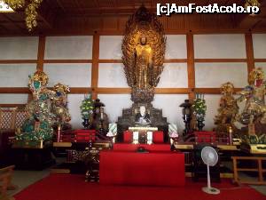 [P67] Kyoto, Templul Chion-in, Sala Amida-do, interior » foto by mprofeanu
 - 
<span class="allrVoted glyphicon glyphicon-heart hidden" id="av705416"></span>
<a class="m-l-10 hidden" id="sv705416" onclick="voting_Foto_DelVot(,705416,8571)" role="button">șterge vot <span class="glyphicon glyphicon-remove"></span></a>
<a id="v9705416" class=" c-red"  onclick="voting_Foto_SetVot(705416)" role="button"><span class="glyphicon glyphicon-heart-empty"></span> <b>LIKE</b> = Votează poza</a> <img class="hidden"  id="f705416W9" src="/imagini/loader.gif" border="0" /><span class="AjErrMes hidden" id="e705416ErM"></span>