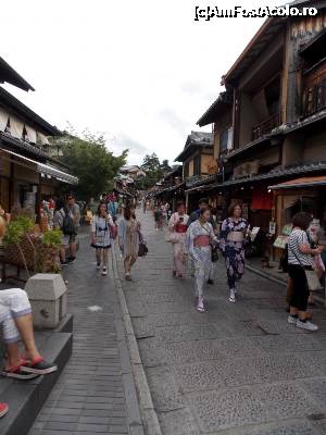 [P96] Kyoto, Strada care duce la Templul Kiyomizu-dera » foto by mprofeanu
 - 
<span class="allrVoted glyphicon glyphicon-heart hidden" id="av705447"></span>
<a class="m-l-10 hidden" id="sv705447" onclick="voting_Foto_DelVot(,705447,8571)" role="button">șterge vot <span class="glyphicon glyphicon-remove"></span></a>
<a id="v9705447" class=" c-red"  onclick="voting_Foto_SetVot(705447)" role="button"><span class="glyphicon glyphicon-heart-empty"></span> <b>LIKE</b> = Votează poza</a> <img class="hidden"  id="f705447W9" src="/imagini/loader.gif" border="0" /><span class="AjErrMes hidden" id="e705447ErM"></span>