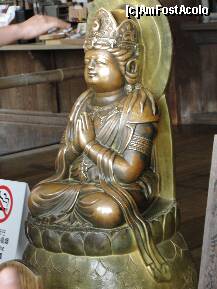 [P22] Statuia lui Buddha mangaiata de toti turistii » foto by dananecula*
 - 
<span class="allrVoted glyphicon glyphicon-heart hidden" id="av269209"></span>
<a class="m-l-10 hidden" id="sv269209" onclick="voting_Foto_DelVot(,269209,8571)" role="button">șterge vot <span class="glyphicon glyphicon-remove"></span></a>
<a id="v9269209" class=" c-red"  onclick="voting_Foto_SetVot(269209)" role="button"><span class="glyphicon glyphicon-heart-empty"></span> <b>LIKE</b> = Votează poza</a> <img class="hidden"  id="f269209W9" src="/imagini/loader.gif" border="0" /><span class="AjErrMes hidden" id="e269209ErM"></span>