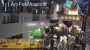 [P15] Kyoto Station, ieșirea centrală. Pe 25 decembrie.  » foto by Tesaria
 - 
<span class="allrVoted glyphicon glyphicon-heart hidden" id="av956397"></span>
<a class="m-l-10 hidden" id="sv956397" onclick="voting_Foto_DelVot(,956397,8571)" role="button">șterge vot <span class="glyphicon glyphicon-remove"></span></a>
<a id="v9956397" class=" c-red"  onclick="voting_Foto_SetVot(956397)" role="button"><span class="glyphicon glyphicon-heart-empty"></span> <b>LIKE</b> = Votează poza</a> <img class="hidden"  id="f956397W9" src="/imagini/loader.gif" border="0" /><span class="AjErrMes hidden" id="e956397ErM"></span>