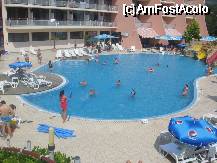 [P25] Iata si piscina hotelului Helios, in iunie e mai putina lume aici decat in perioada sarbatorilor pascale... » foto by dorgo
 - 
<span class="allrVoted glyphicon glyphicon-heart hidden" id="av332048"></span>
<a class="m-l-10 hidden" id="sv332048" onclick="voting_Foto_DelVot(,332048,8580)" role="button">șterge vot <span class="glyphicon glyphicon-remove"></span></a>
<a id="v9332048" class=" c-red"  onclick="voting_Foto_SetVot(332048)" role="button"><span class="glyphicon glyphicon-heart-empty"></span> <b>LIKE</b> = Votează poza</a> <img class="hidden"  id="f332048W9" src="/imagini/loader.gif" border="0" /><span class="AjErrMes hidden" id="e332048ErM"></span>