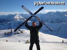 [P02] Le ridicam in semn de victorie deoarece se vedea apre-skiul in vale :) » foto by bogdanfifa
 - 
<span class="allrVoted glyphicon glyphicon-heart hidden" id="av320834"></span>
<a class="m-l-10 hidden" id="sv320834" onclick="voting_Foto_DelVot(,320834,8584)" role="button">șterge vot <span class="glyphicon glyphicon-remove"></span></a>
<a id="v9320834" class=" c-red"  onclick="voting_Foto_SetVot(320834)" role="button"><span class="glyphicon glyphicon-heart-empty"></span> <b>LIKE</b> = Votează poza</a> <img class="hidden"  id="f320834W9" src="/imagini/loader.gif" border="0" /><span class="AjErrMes hidden" id="e320834ErM"></span>