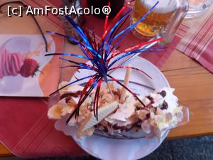 [P27] Berăria Stadl Brau Hausbrauerei - o banana split foarte bună.  » foto by Aurici
 - 
<span class="allrVoted glyphicon glyphicon-heart hidden" id="av1039134"></span>
<a class="m-l-10 hidden" id="sv1039134" onclick="voting_Foto_DelVot(,1039134,8584)" role="button">șterge vot <span class="glyphicon glyphicon-remove"></span></a>
<a id="v91039134" class=" c-red"  onclick="voting_Foto_SetVot(1039134)" role="button"><span class="glyphicon glyphicon-heart-empty"></span> <b>LIKE</b> = Votează poza</a> <img class="hidden"  id="f1039134W9" src="/imagini/loader.gif" border="0" /><span class="AjErrMes hidden" id="e1039134ErM"></span>