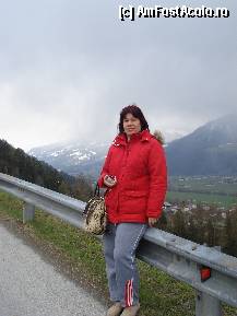 [P121] sus langa intrarea in Hart im Zillertal. » foto by adryana
 - 
<span class="allrVoted glyphicon glyphicon-heart hidden" id="av315138"></span>
<a class="m-l-10 hidden" id="sv315138" onclick="voting_Foto_DelVot(,315138,8584)" role="button">șterge vot <span class="glyphicon glyphicon-remove"></span></a>
<a id="v9315138" class=" c-red"  onclick="voting_Foto_SetVot(315138)" role="button"><span class="glyphicon glyphicon-heart-empty"></span> <b>LIKE</b> = Votează poza</a> <img class="hidden"  id="f315138W9" src="/imagini/loader.gif" border="0" /><span class="AjErrMes hidden" id="e315138ErM"></span>