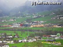 [P133] panorama zonei Zillertal vazute de sus la intrarea in Hart im Zillertal-observati departe aquaparcul de la Fugen si acea fabrica de lemne. » foto by adryana
 - 
<span class="allrVoted glyphicon glyphicon-heart hidden" id="av315150"></span>
<a class="m-l-10 hidden" id="sv315150" onclick="voting_Foto_DelVot(,315150,8584)" role="button">șterge vot <span class="glyphicon glyphicon-remove"></span></a>
<a id="v9315150" class=" c-red"  onclick="voting_Foto_SetVot(315150)" role="button"><span class="glyphicon glyphicon-heart-empty"></span> <b>LIKE</b> = Votează poza</a> <img class="hidden"  id="f315150W9" src="/imagini/loader.gif" border="0" /><span class="AjErrMes hidden" id="e315150ErM"></span>