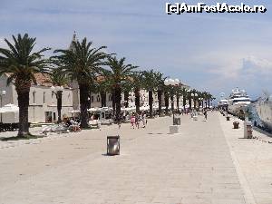 [P02] Faleza din Trogir, in drum spre castel » foto by monaca
 - 
<span class="allrVoted glyphicon glyphicon-heart hidden" id="av654182"></span>
<a class="m-l-10 hidden" id="sv654182" onclick="voting_Foto_DelVot(,654182,8631)" role="button">șterge vot <span class="glyphicon glyphicon-remove"></span></a>
<a id="v9654182" class=" c-red"  onclick="voting_Foto_SetVot(654182)" role="button"><span class="glyphicon glyphicon-heart-empty"></span> <b>LIKE</b> = Votează poza</a> <img class="hidden"  id="f654182W9" src="/imagini/loader.gif" border="0" /><span class="AjErrMes hidden" id="e654182ErM"></span>