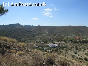 [P58] Vedere de pe Paleochora; în dreapta, Mânăstirea Sf. Nectarie, iar în stânga, Mânăstirea Sf. Ecaterina » foto by crismis
 - 
<span class="allrVoted glyphicon glyphicon-heart hidden" id="av808182"></span>
<a class="m-l-10 hidden" id="sv808182" onclick="voting_Foto_DelVot(,808182,8651)" role="button">șterge vot <span class="glyphicon glyphicon-remove"></span></a>
<a id="v9808182" class=" c-red"  onclick="voting_Foto_SetVot(808182)" role="button"><span class="glyphicon glyphicon-heart-empty"></span> <b>LIKE</b> = Votează poza</a> <img class="hidden"  id="f808182W9" src="/imagini/loader.gif" border="0" /><span class="AjErrMes hidden" id="e808182ErM"></span>
