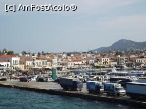 [P16] Aegina Town, la prima privire de pe ferry » foto by irinad
 - 
<span class="allrVoted glyphicon glyphicon-heart hidden" id="av1063914"></span>
<a class="m-l-10 hidden" id="sv1063914" onclick="voting_Foto_DelVot(,1063914,8651)" role="button">șterge vot <span class="glyphicon glyphicon-remove"></span></a>
<a id="v91063914" class=" c-red"  onclick="voting_Foto_SetVot(1063914)" role="button"><span class="glyphicon glyphicon-heart-empty"></span> <b>LIKE</b> = Votează poza</a> <img class="hidden"  id="f1063914W9" src="/imagini/loader.gif" border="0" /><span class="AjErrMes hidden" id="e1063914ErM"></span>