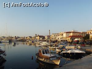 [P26] Portul din Aegina Town » foto by irinad
 - 
<span class="allrVoted glyphicon glyphicon-heart hidden" id="av1063924"></span>
<a class="m-l-10 hidden" id="sv1063924" onclick="voting_Foto_DelVot(,1063924,8651)" role="button">șterge vot <span class="glyphicon glyphicon-remove"></span></a>
<a id="v91063924" class=" c-red"  onclick="voting_Foto_SetVot(1063924)" role="button"><span class="glyphicon glyphicon-heart-empty"></span> <b>LIKE</b> = Votează poza</a> <img class="hidden"  id="f1063924W9" src="/imagini/loader.gif" border="0" /><span class="AjErrMes hidden" id="e1063924ErM"></span>