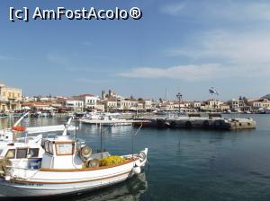 [P57] Aegina Town în port » foto by irinad
 - 
<span class="allrVoted glyphicon glyphicon-heart hidden" id="av1063955"></span>
<a class="m-l-10 hidden" id="sv1063955" onclick="voting_Foto_DelVot(,1063955,8651)" role="button">șterge vot <span class="glyphicon glyphicon-remove"></span></a>
<a id="v91063955" class=" c-red"  onclick="voting_Foto_SetVot(1063955)" role="button"><span class="glyphicon glyphicon-heart-empty"></span> <b>LIKE</b> = Votează poza</a> <img class="hidden"  id="f1063955W9" src="/imagini/loader.gif" border="0" /><span class="AjErrMes hidden" id="e1063955ErM"></span>