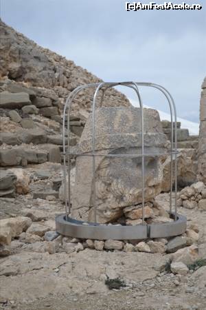[P75] Muntele Nemrut » foto by TraianS
 - 
<span class="allrVoted glyphicon glyphicon-heart hidden" id="av614776"></span>
<a class="m-l-10 hidden" id="sv614776" onclick="voting_Foto_DelVot(,614776,8659)" role="button">șterge vot <span class="glyphicon glyphicon-remove"></span></a>
<a id="v9614776" class=" c-red"  onclick="voting_Foto_SetVot(614776)" role="button"><span class="glyphicon glyphicon-heart-empty"></span> <b>LIKE</b> = Votează poza</a> <img class="hidden"  id="f614776W9" src="/imagini/loader.gif" border="0" /><span class="AjErrMes hidden" id="e614776ErM"></span>