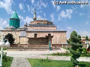 [P01] Konya - Mausoleul Mevlana » foto by calator2000
 - 
<span class="allrVoted glyphicon glyphicon-heart hidden" id="av660878"></span>
<a class="m-l-10 hidden" id="sv660878" onclick="voting_Foto_DelVot(,660878,8659)" role="button">șterge vot <span class="glyphicon glyphicon-remove"></span></a>
<a id="v9660878" class=" c-red"  onclick="voting_Foto_SetVot(660878)" role="button"><span class="glyphicon glyphicon-heart-empty"></span> <b>LIKE</b> = Votează poza</a> <img class="hidden"  id="f660878W9" src="/imagini/loader.gif" border="0" /><span class="AjErrMes hidden" id="e660878ErM"></span>