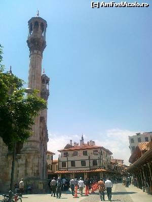 [P10] Konya - strada in centru spre bazar » foto by calator2000
 - 
<span class="allrVoted glyphicon glyphicon-heart hidden" id="av660893"></span>
<a class="m-l-10 hidden" id="sv660893" onclick="voting_Foto_DelVot(,660893,8659)" role="button">șterge vot <span class="glyphicon glyphicon-remove"></span></a>
<a id="v9660893" class=" c-red"  onclick="voting_Foto_SetVot(660893)" role="button"><span class="glyphicon glyphicon-heart-empty"></span> <b>LIKE</b> = Votează poza</a> <img class="hidden"  id="f660893W9" src="/imagini/loader.gif" border="0" /><span class="AjErrMes hidden" id="e660893ErM"></span>