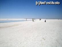 [P06] Lacul Tuz - un desert de sare » foto by marius.covaci
 - 
<span class="allrVoted glyphicon glyphicon-heart hidden" id="av189759"></span>
<a class="m-l-10 hidden" id="sv189759" onclick="voting_Foto_DelVot(,189759,8659)" role="button">șterge vot <span class="glyphicon glyphicon-remove"></span></a>
<a id="v9189759" class=" c-red"  onclick="voting_Foto_SetVot(189759)" role="button"><span class="glyphicon glyphicon-heart-empty"></span> <b>LIKE</b> = Votează poza</a> <img class="hidden"  id="f189759W9" src="/imagini/loader.gif" border="0" /><span class="AjErrMes hidden" id="e189759ErM"></span>