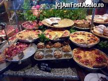 [P10] Restaurantul Marche de pe autostrada A1 Slovenia: o parte din ofertapentru desert » foto by mariana.olaru
 - 
<span class="allrVoted glyphicon glyphicon-heart hidden" id="av190629"></span>
<a class="m-l-10 hidden" id="sv190629" onclick="voting_Foto_DelVot(,190629,8677)" role="button">șterge vot <span class="glyphicon glyphicon-remove"></span></a>
<a id="v9190629" class=" c-red"  onclick="voting_Foto_SetVot(190629)" role="button"><span class="glyphicon glyphicon-heart-empty"></span> <b>LIKE</b> = Votează poza</a> <img class="hidden"  id="f190629W9" src="/imagini/loader.gif" border="0" /><span class="AjErrMes hidden" id="e190629ErM"></span>